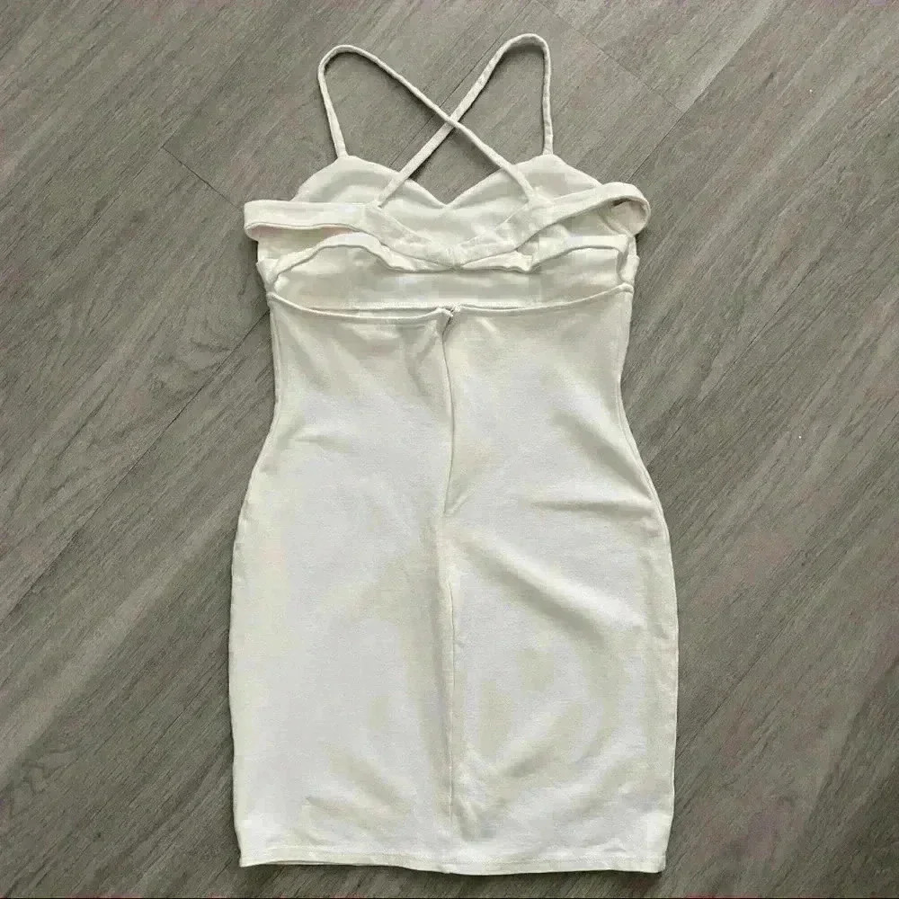 Tobi cream colored dress - Picture 2 of 3